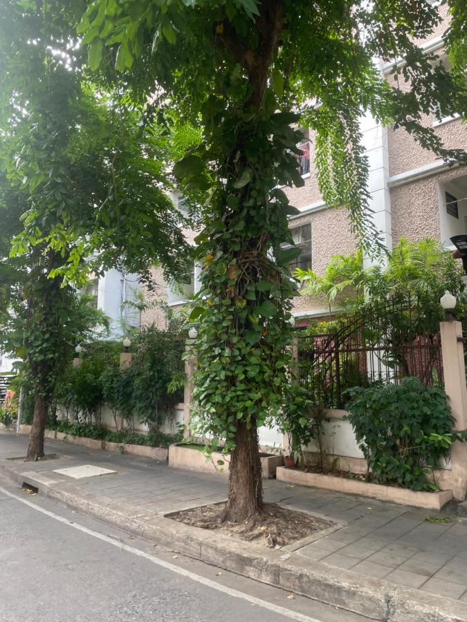Viriyapon Appartement Bangkok Buitenkant foto